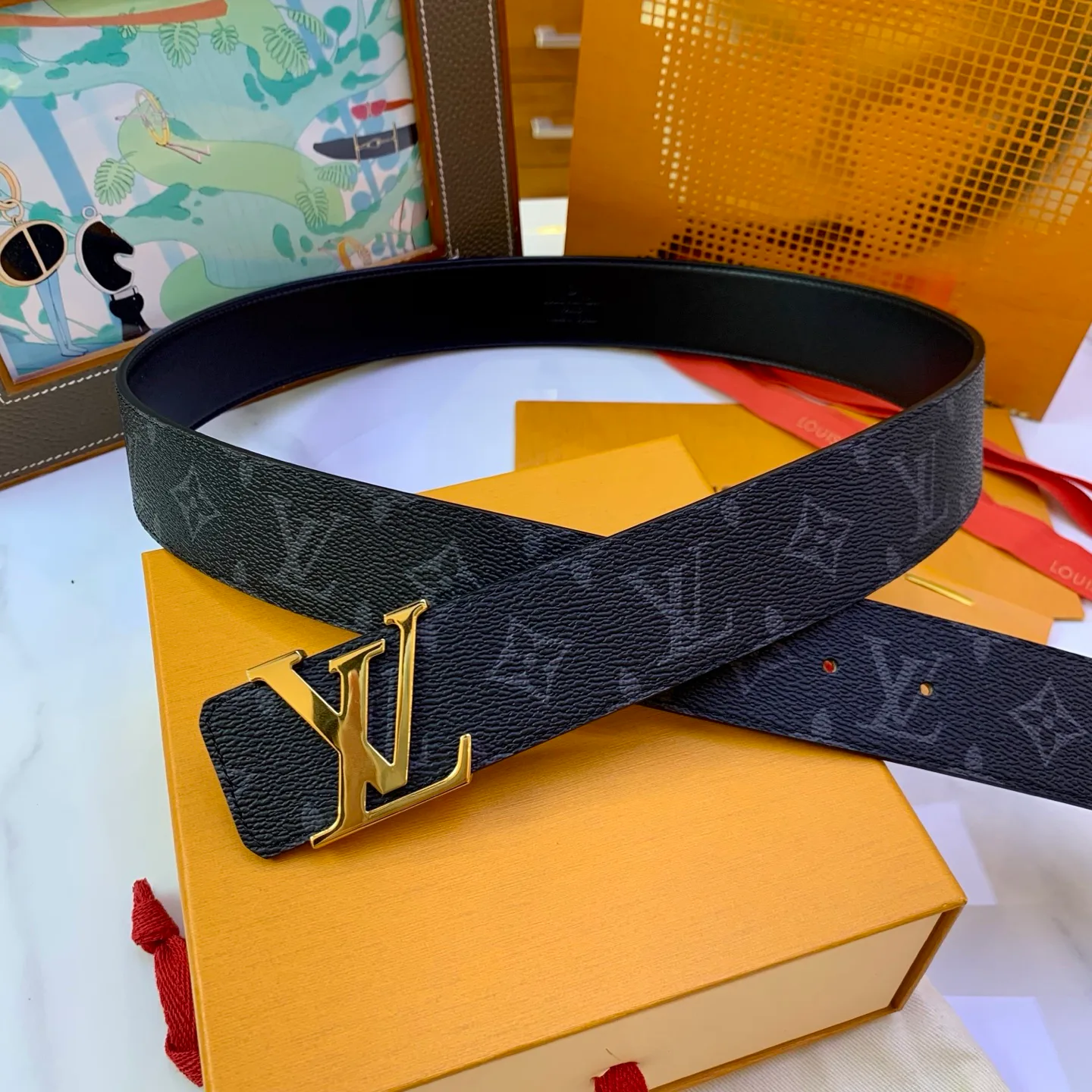 Ремни Louis Vuitton 17682155