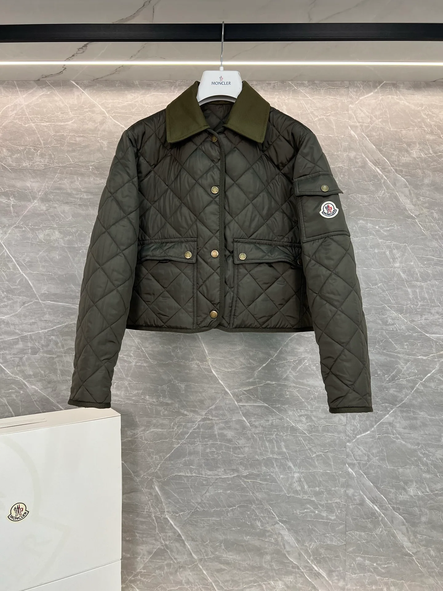 Куртки И Пуховики Женские Moncler 78104