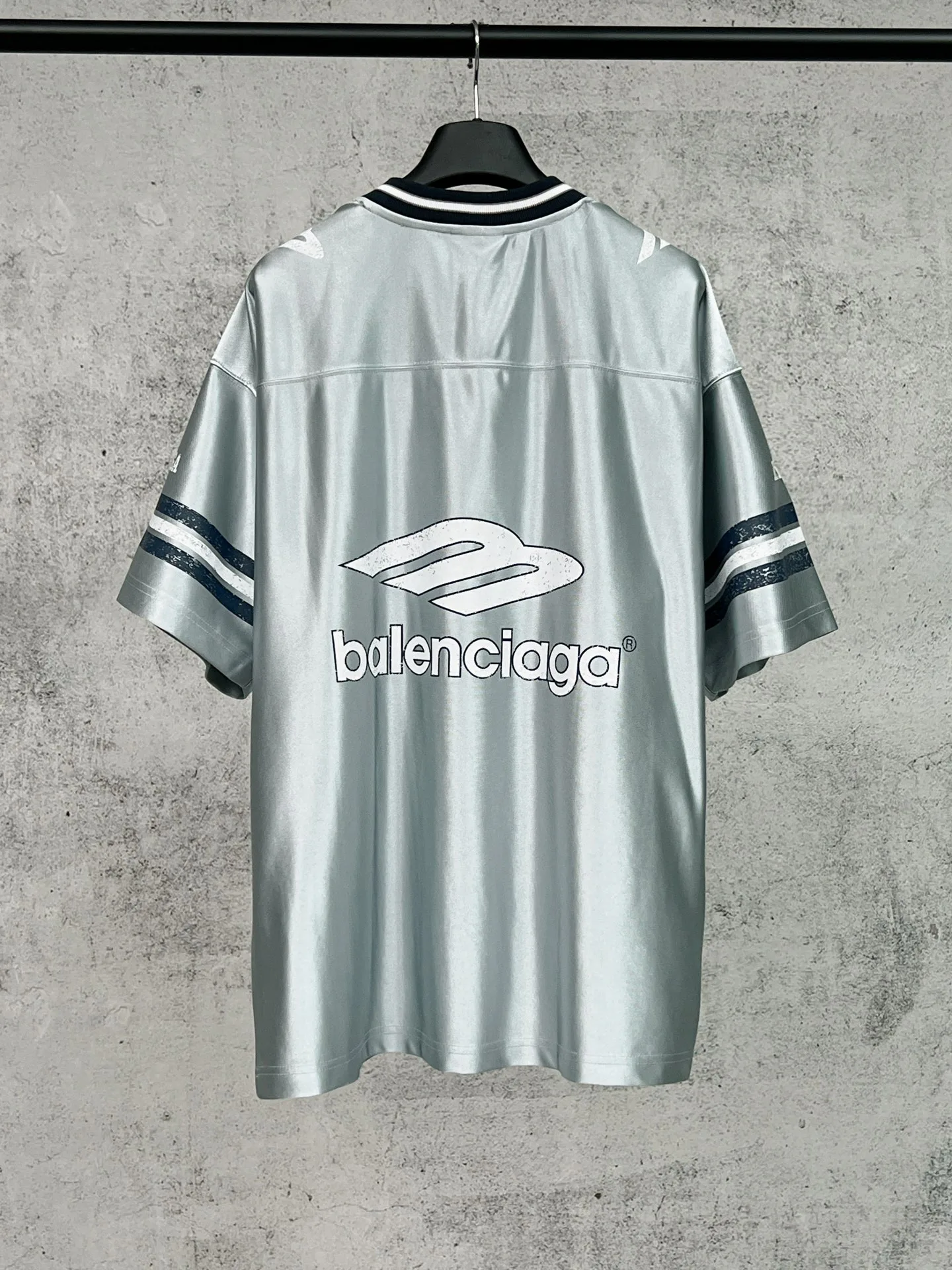 Футболки Женские Balenciaga 9465355