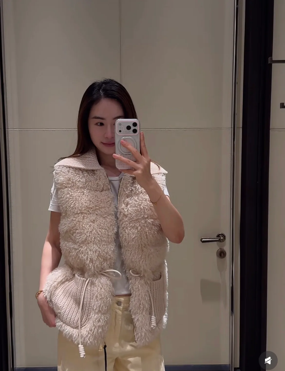 Жилеты Женские Moncler 18044816