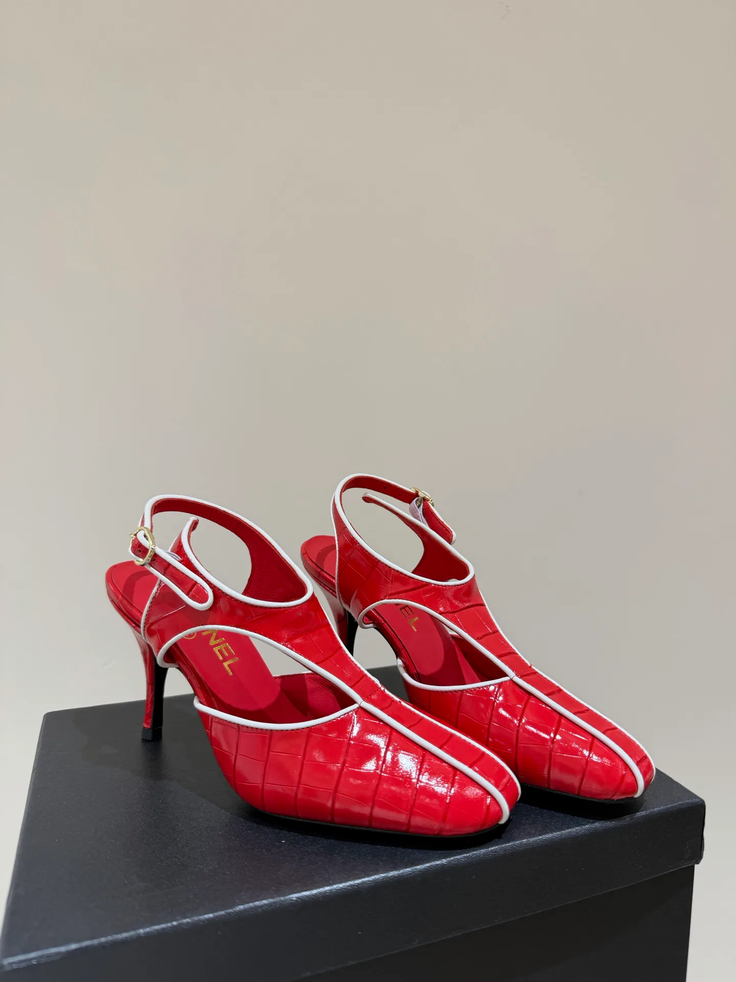 Туфли Женские Chanel 11602073