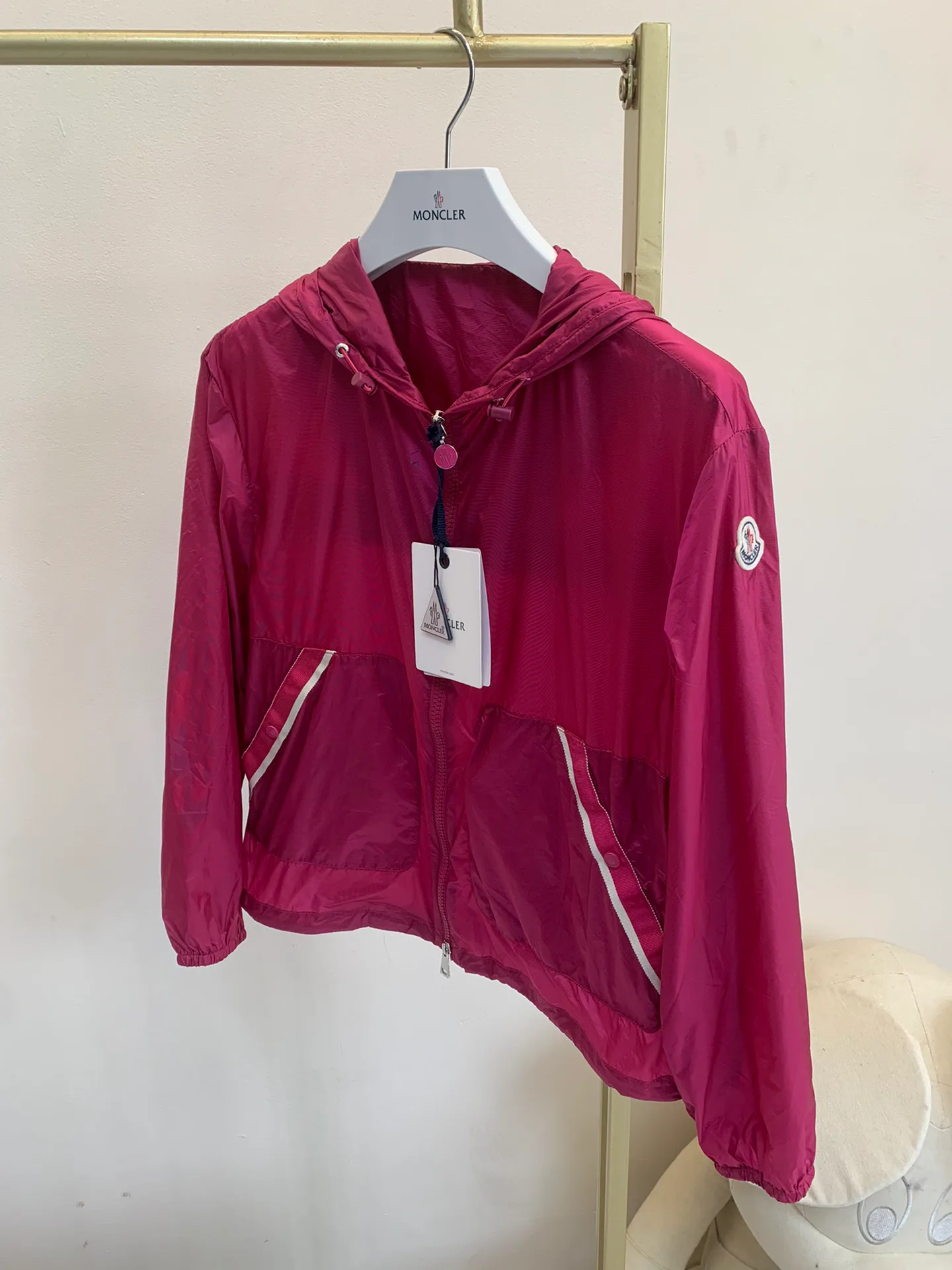 Куртки И Пуховики Женские Moncler 11479459