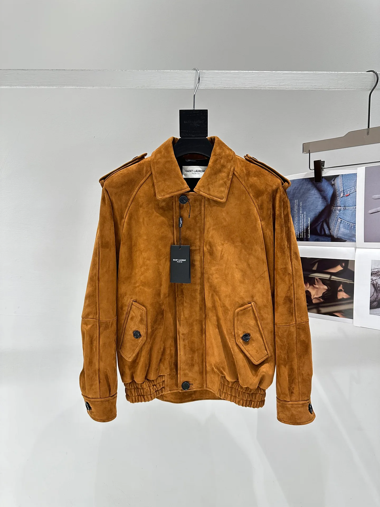 Кожаные Куртки И Дублёнки Женские Saint Laurent 11310672