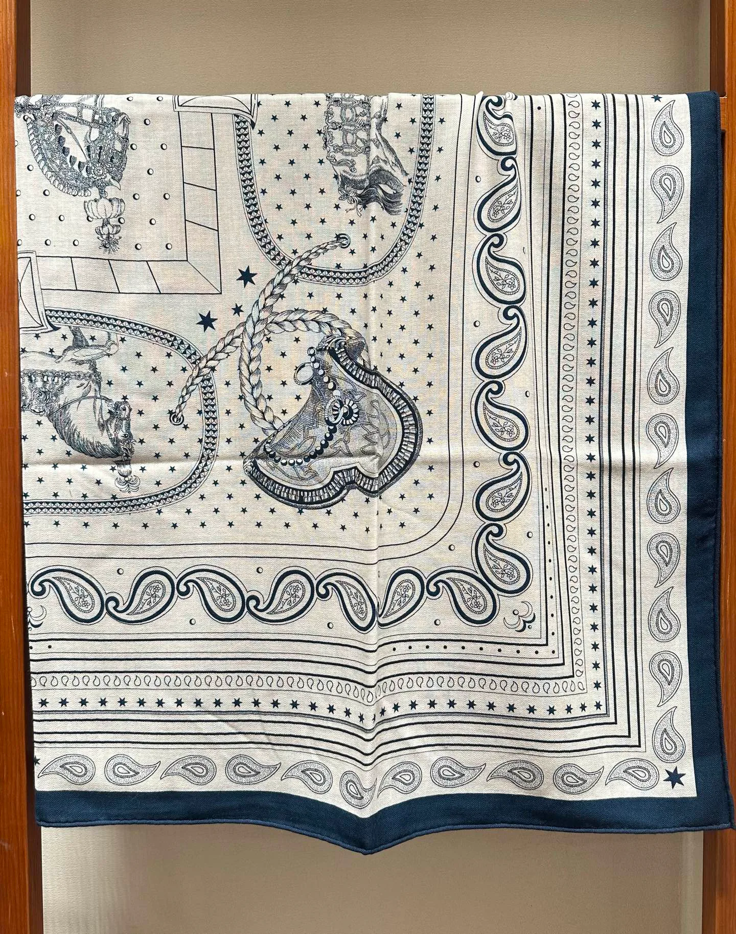 Платки Hermes 17991182