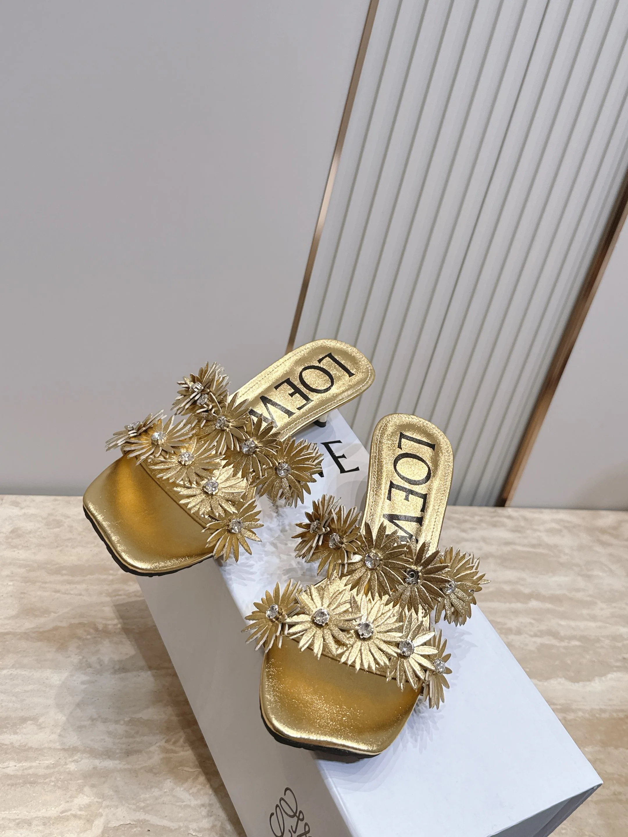 Босоножки Женские Loewe 17543036