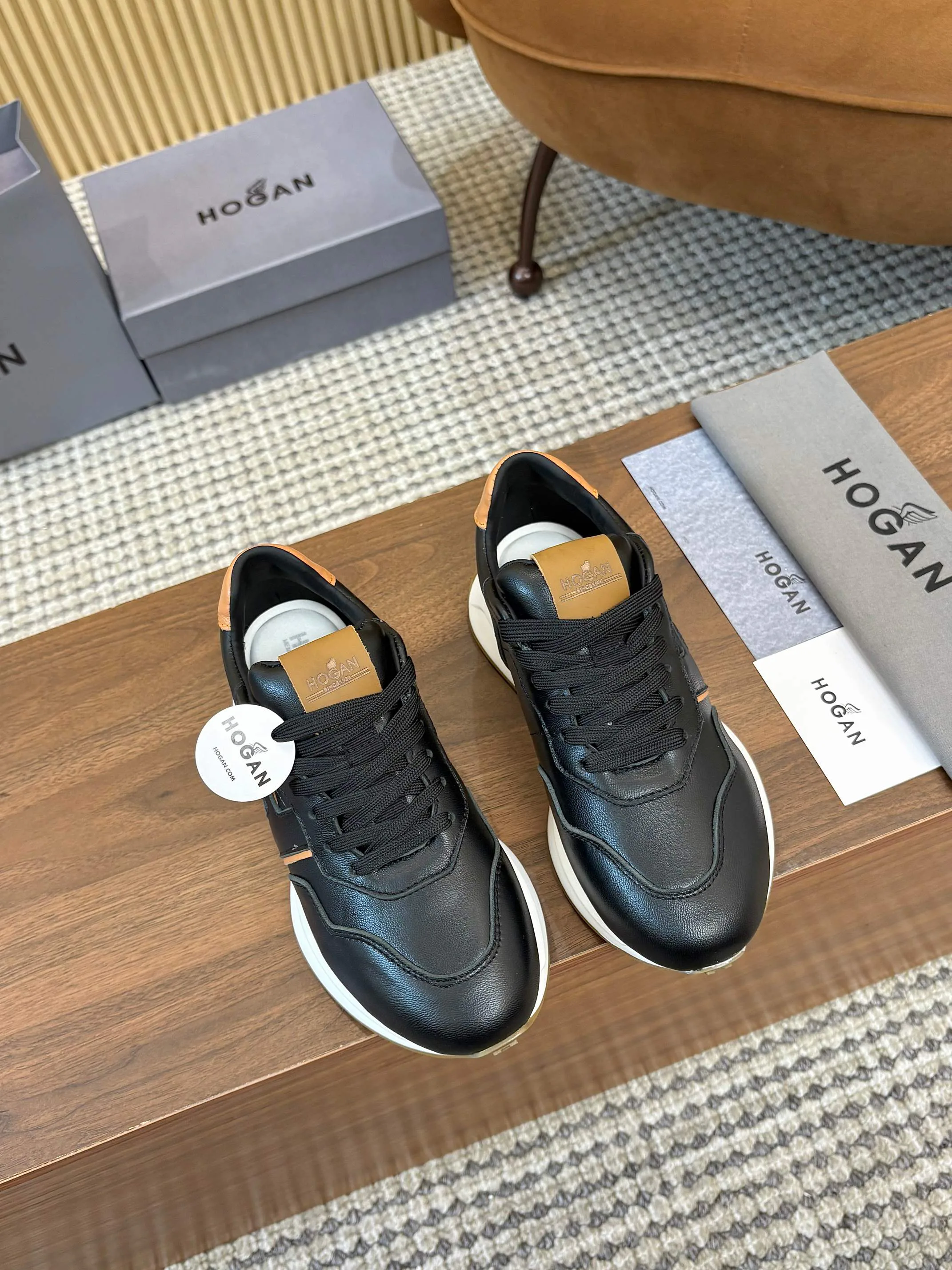 Кроссовки Женские Hogan 122724