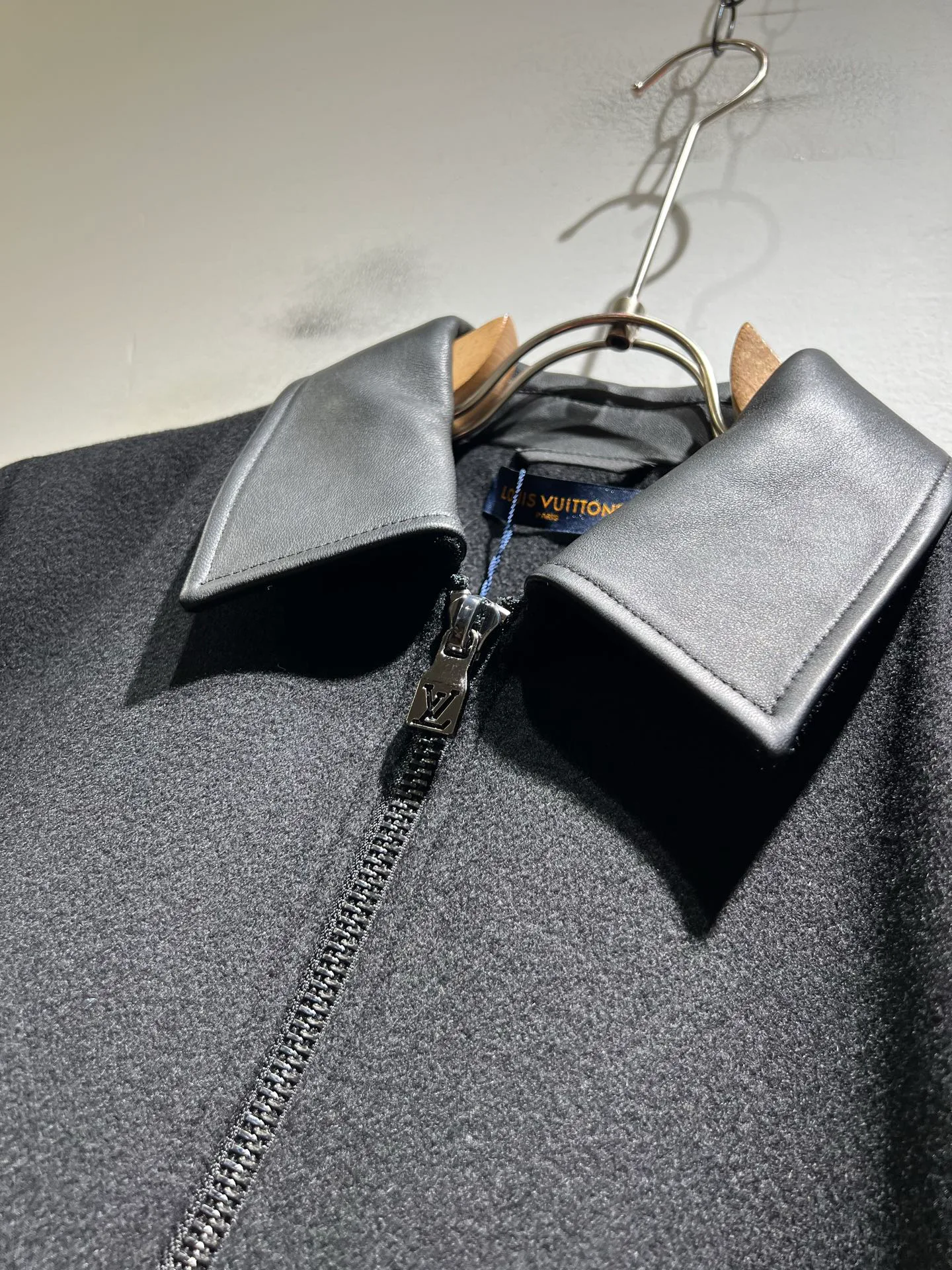 Кожаные Куртки И Дублёнки Мужские Loro Piana 342784