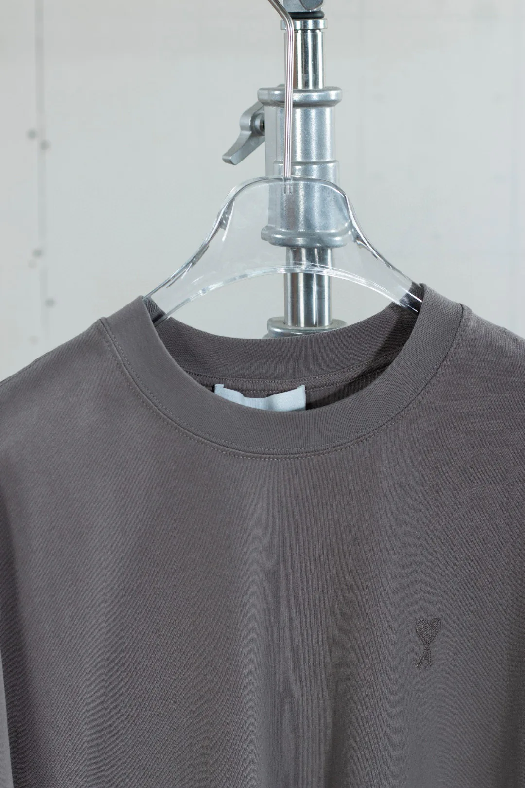 Футболки Женские Ami Paris 24234