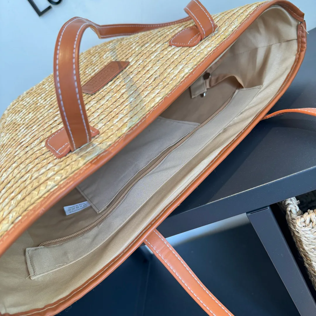 Классические Сумки Женские Burberry 12765048