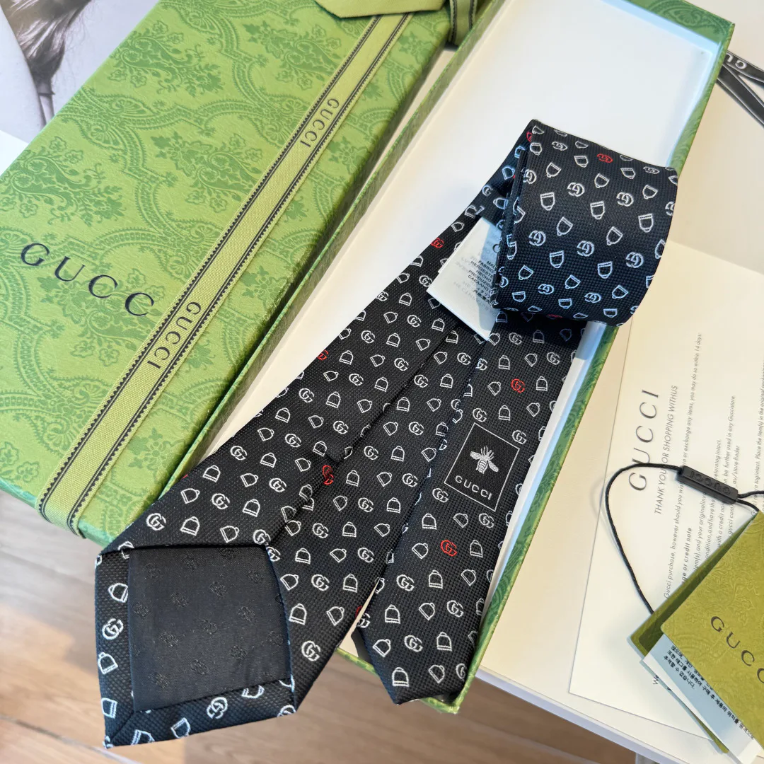 Платки Gucci 18673735