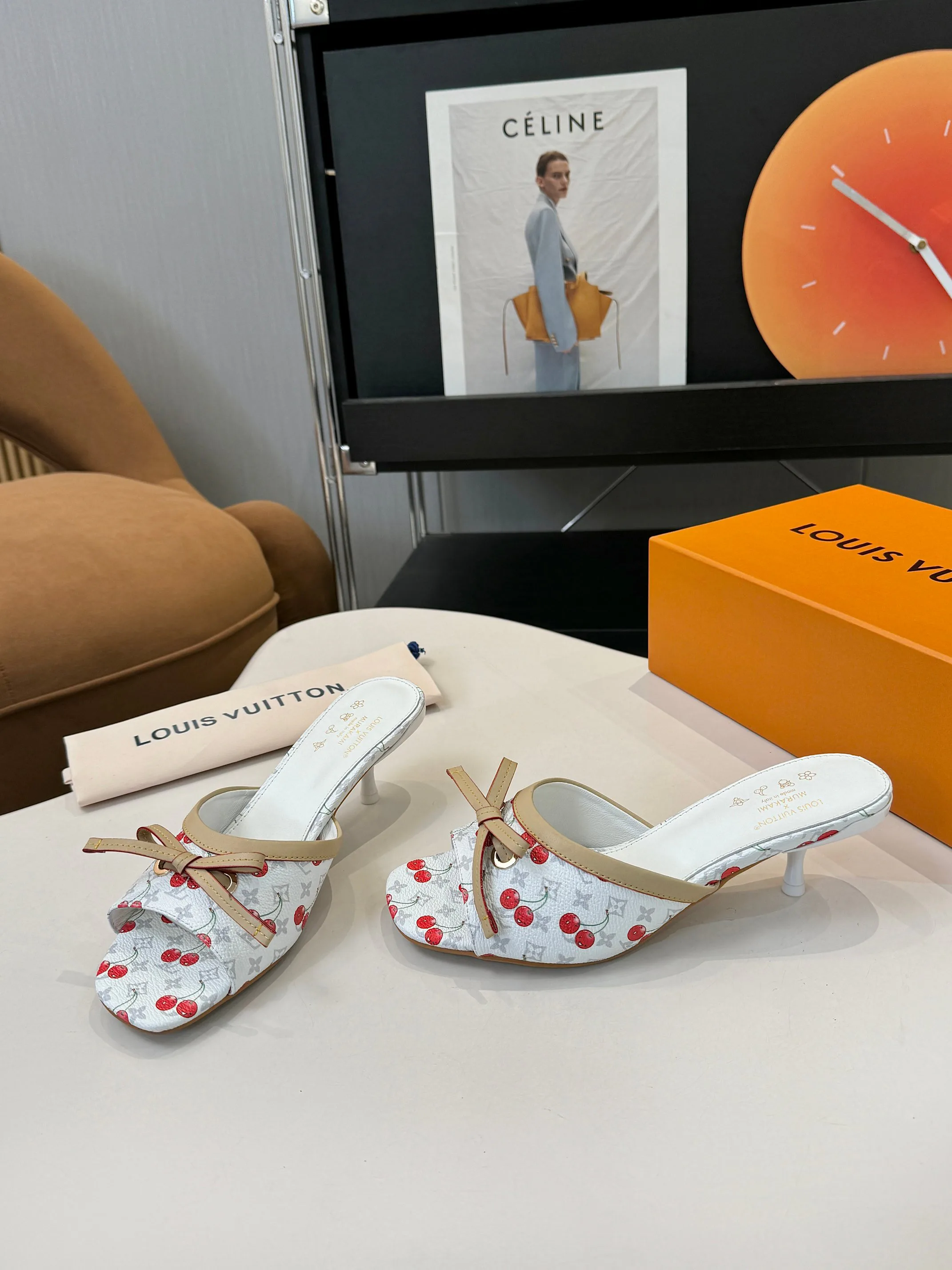 Босоножки Женские Louis Vuitton 11190682