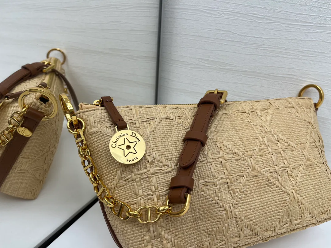 Классические Сумки Женские Christian Dior 11630093