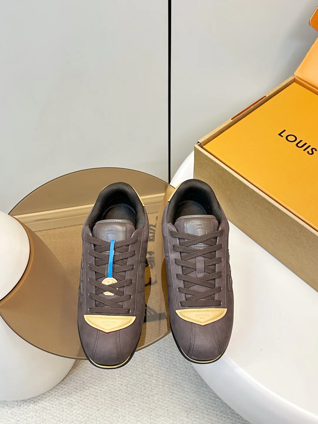 Кроссовки Женские Louis Vuitton 4948530