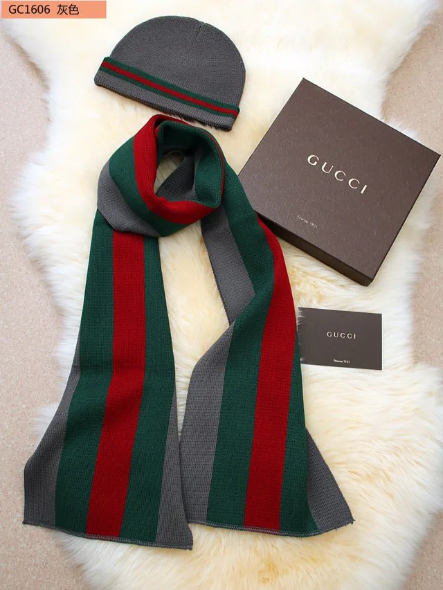 Шарфы Gucci 2588557