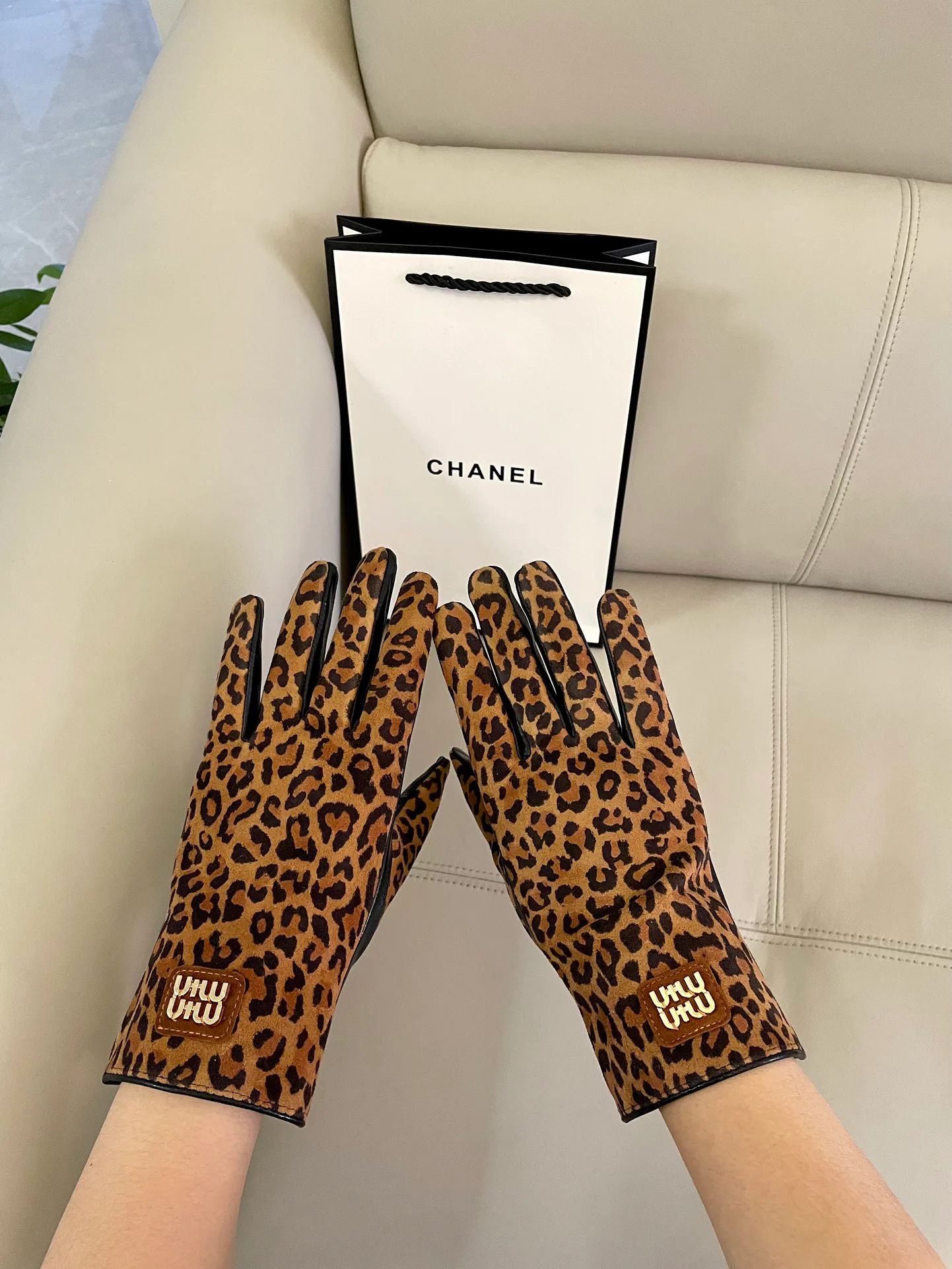 Перчатки Miu Miu 262325