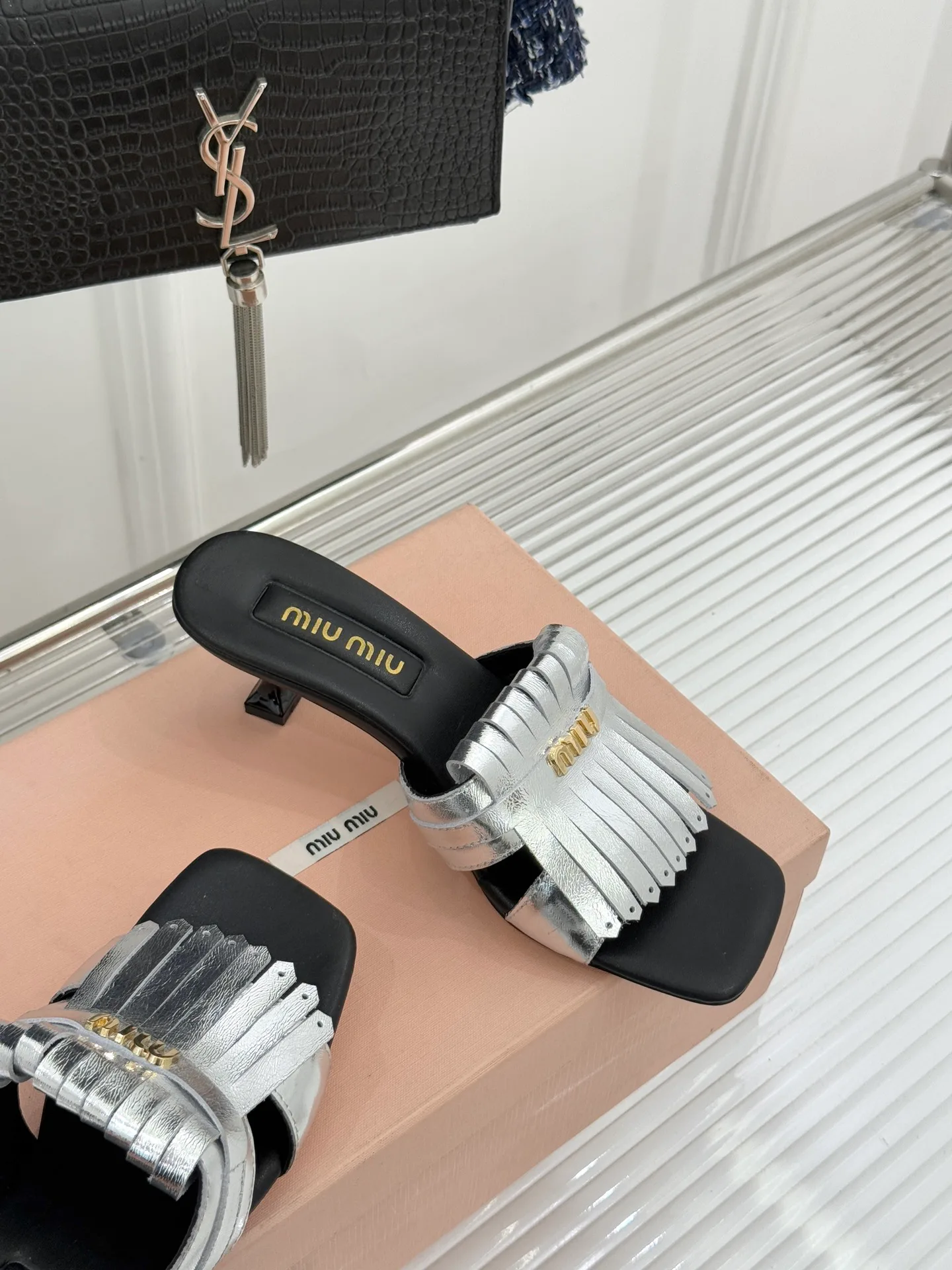 Босоножки Женские Miu Miu 11160219