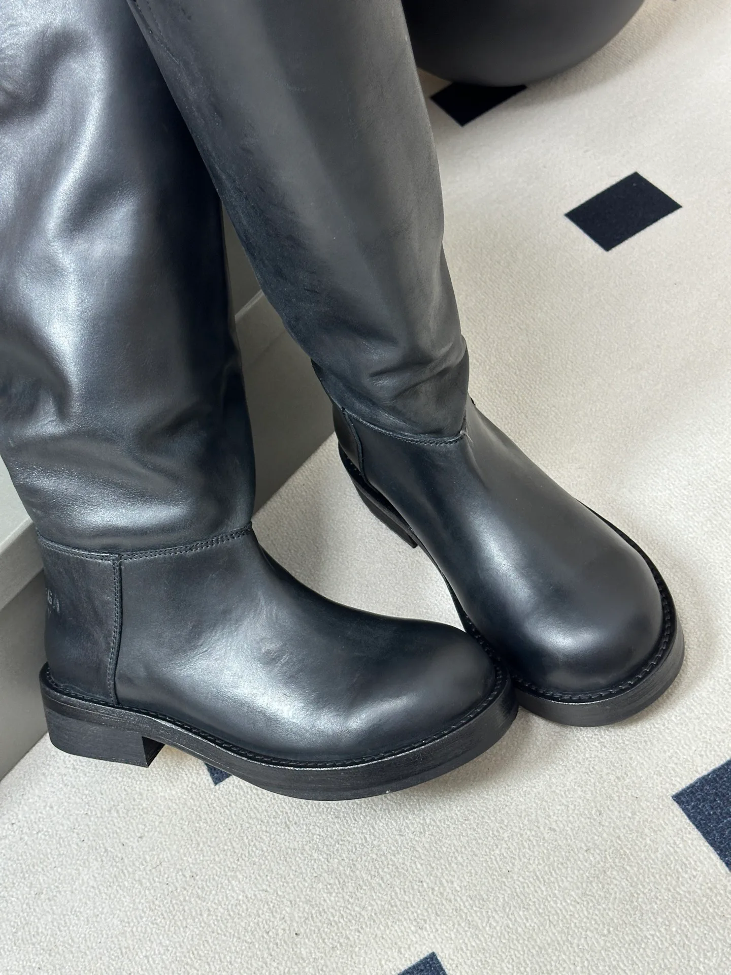 Сапоги Женские Balenciaga 19760507