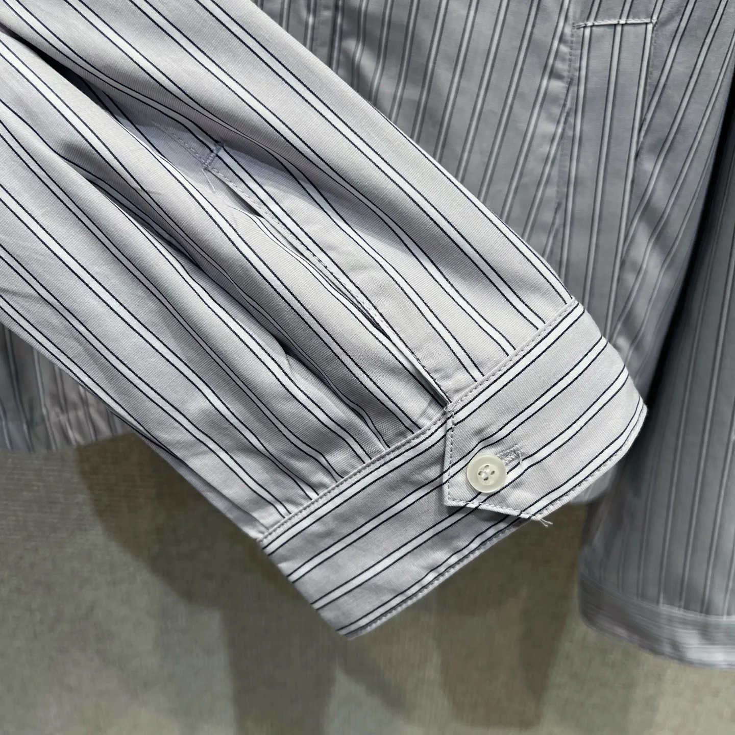 Куртки И Пуховики Женские Miu Miu 9898109