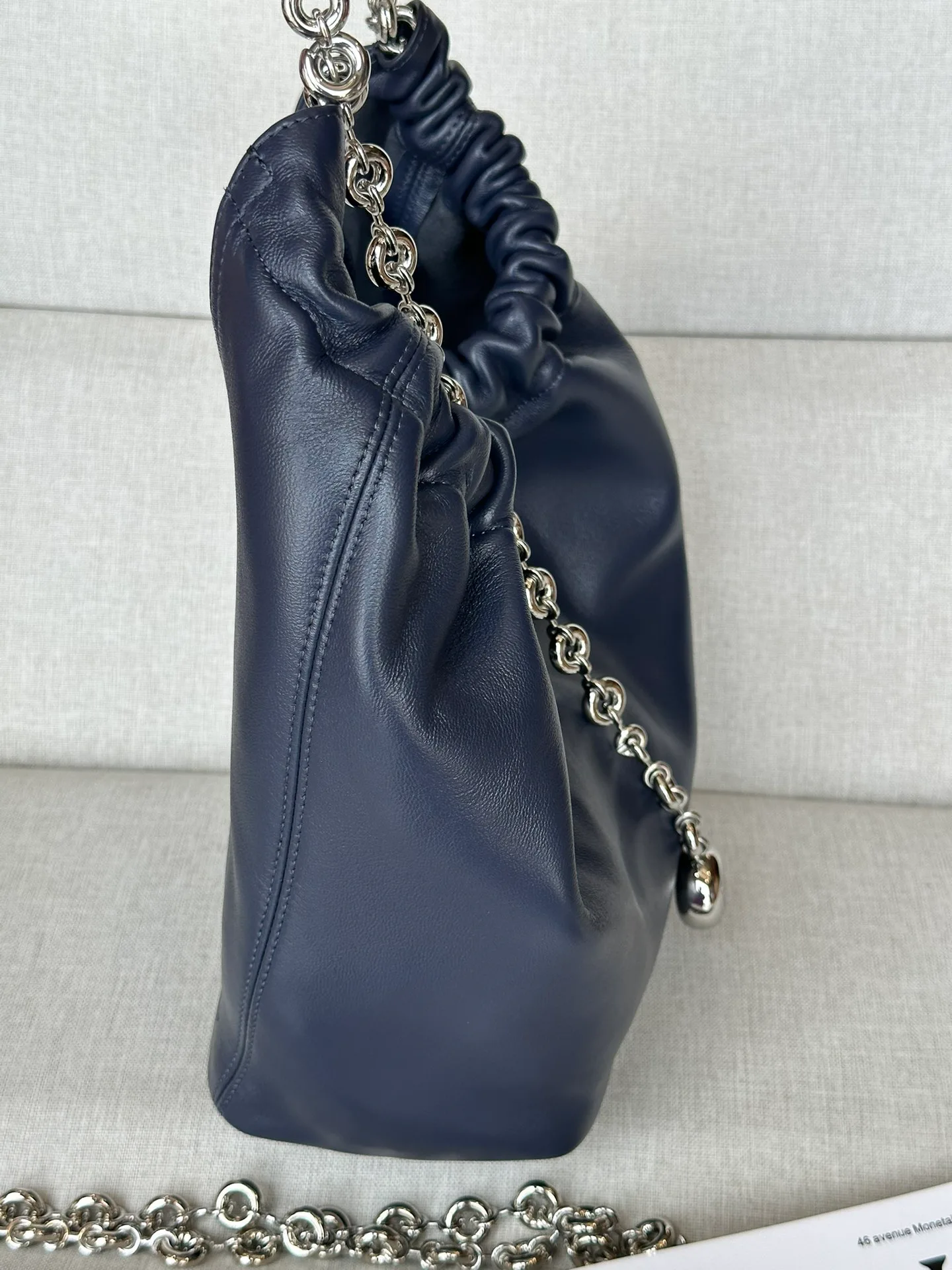 Классические Сумки Женские Loewe 690185