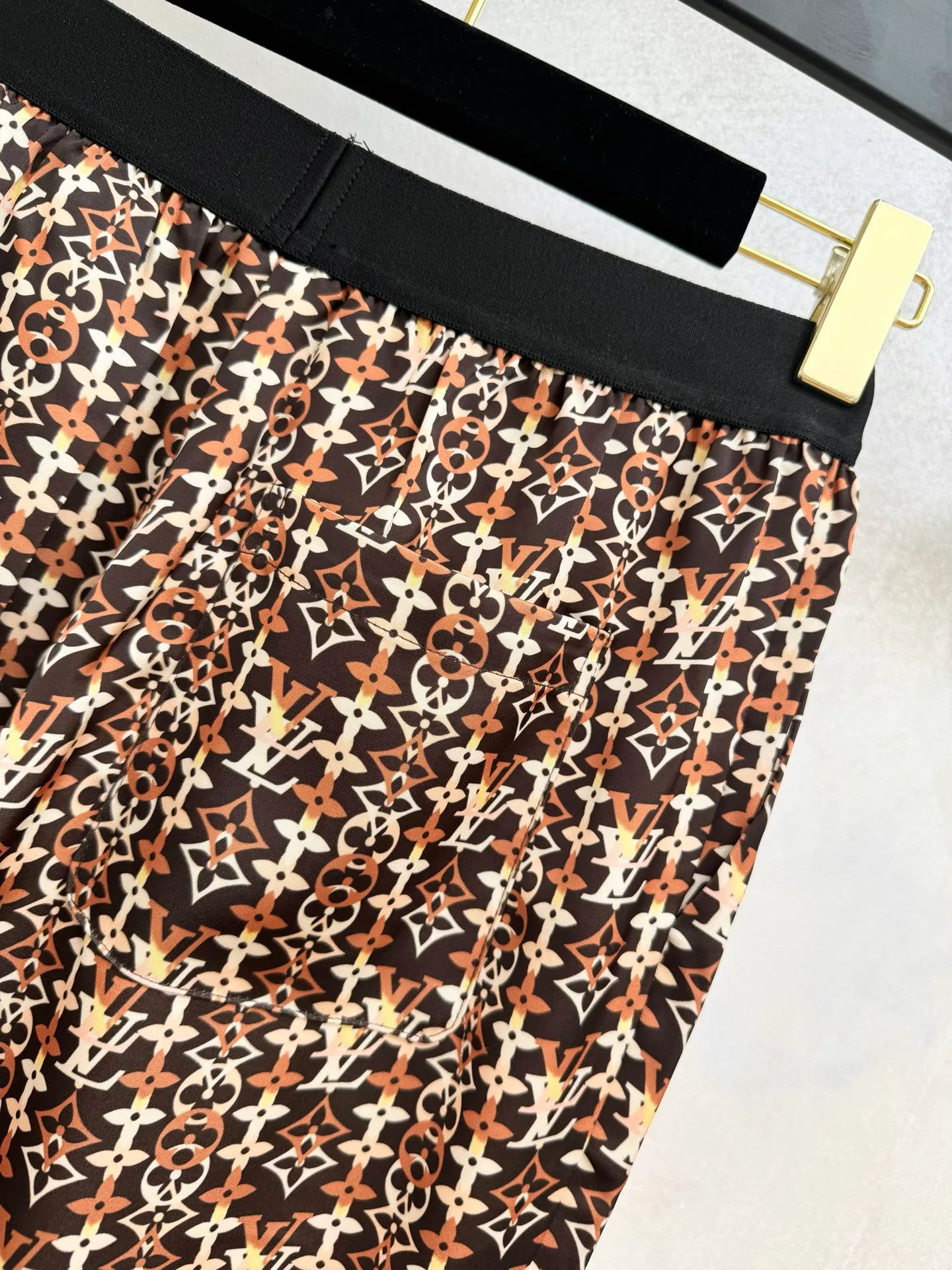 Брюки Женские Chanel 9902437