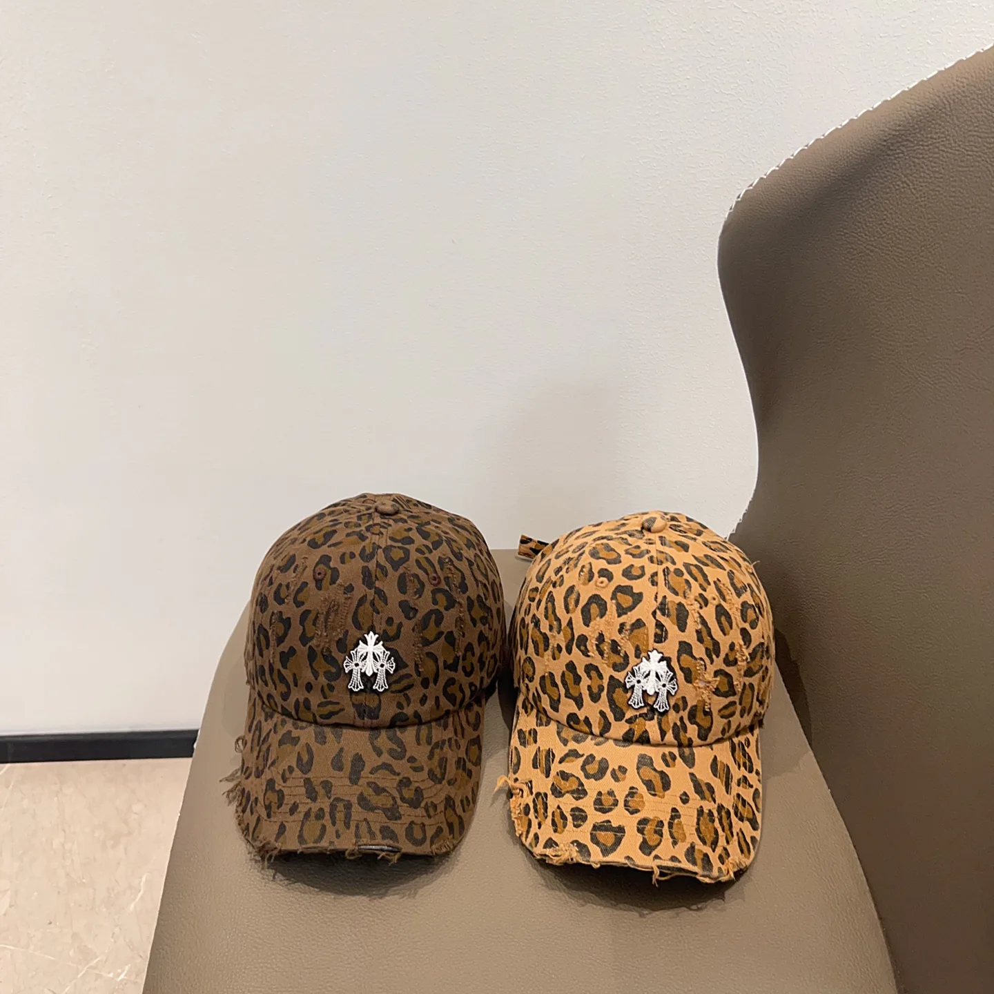 Головные Уборы Chrome Hearts 18873