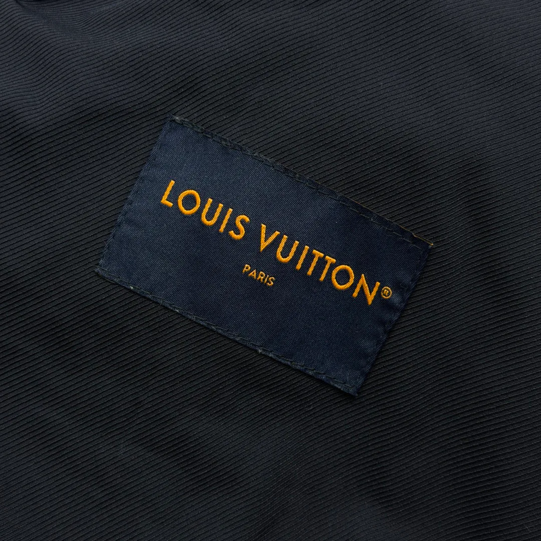 Куртки И Пуховики Мужские Louis Vuitton 11570540