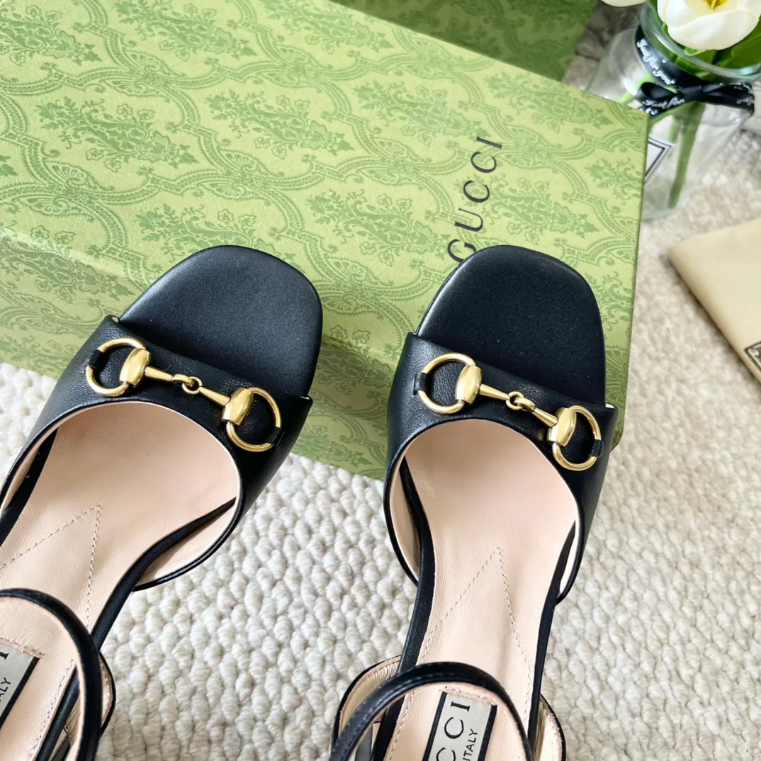 Босоножки Женские Gucci 17614715