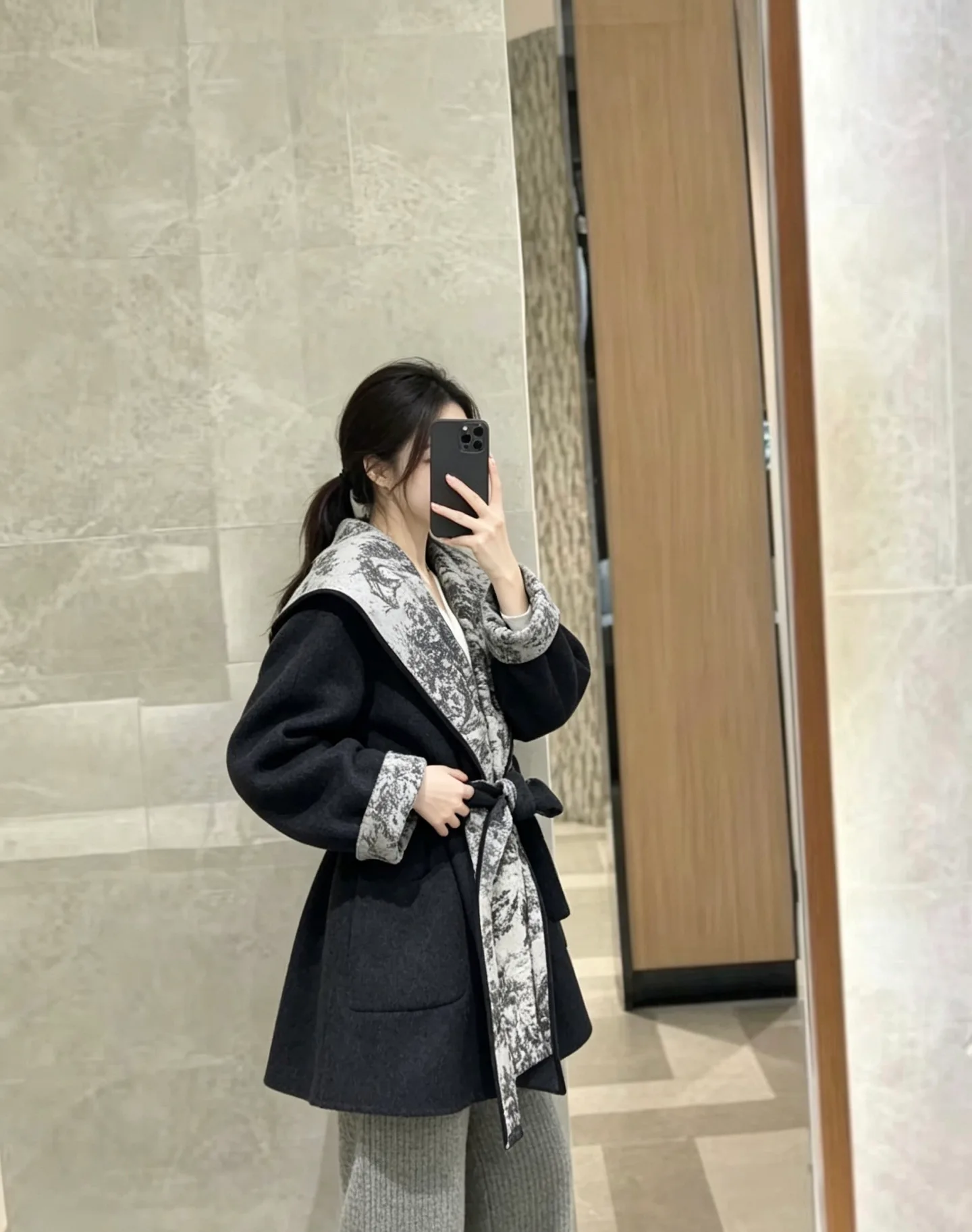 Пальто Женские Christian Dior 19042300