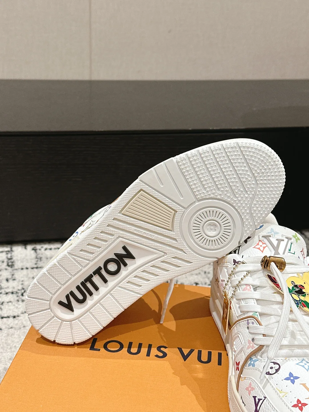 Кроссовки Женские Off-White 13036