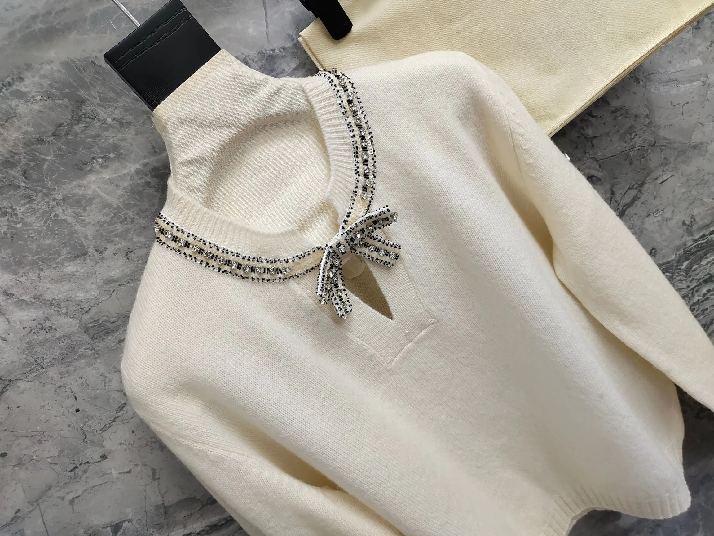 Джемперы И Свитеры Женские Valentino 790902