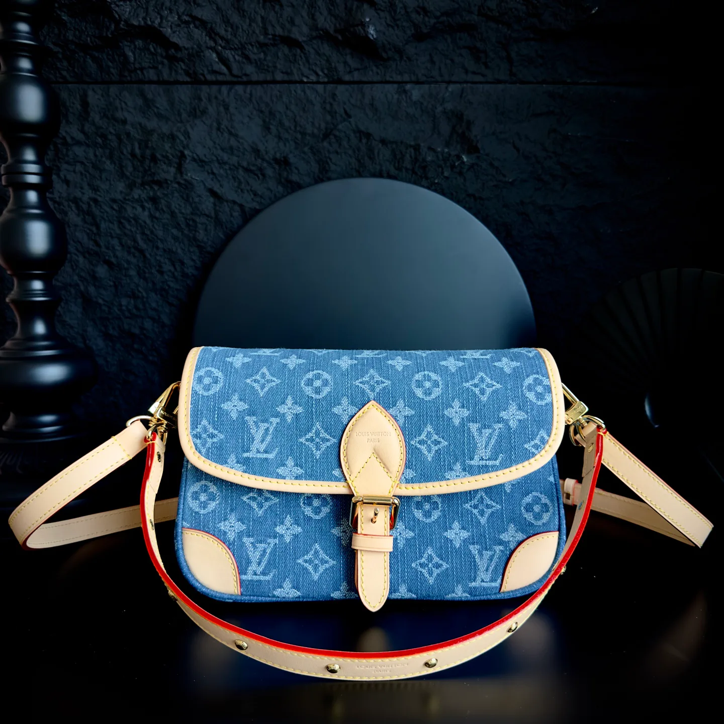 Классические Сумки Женские Louis Vuitton 13394411