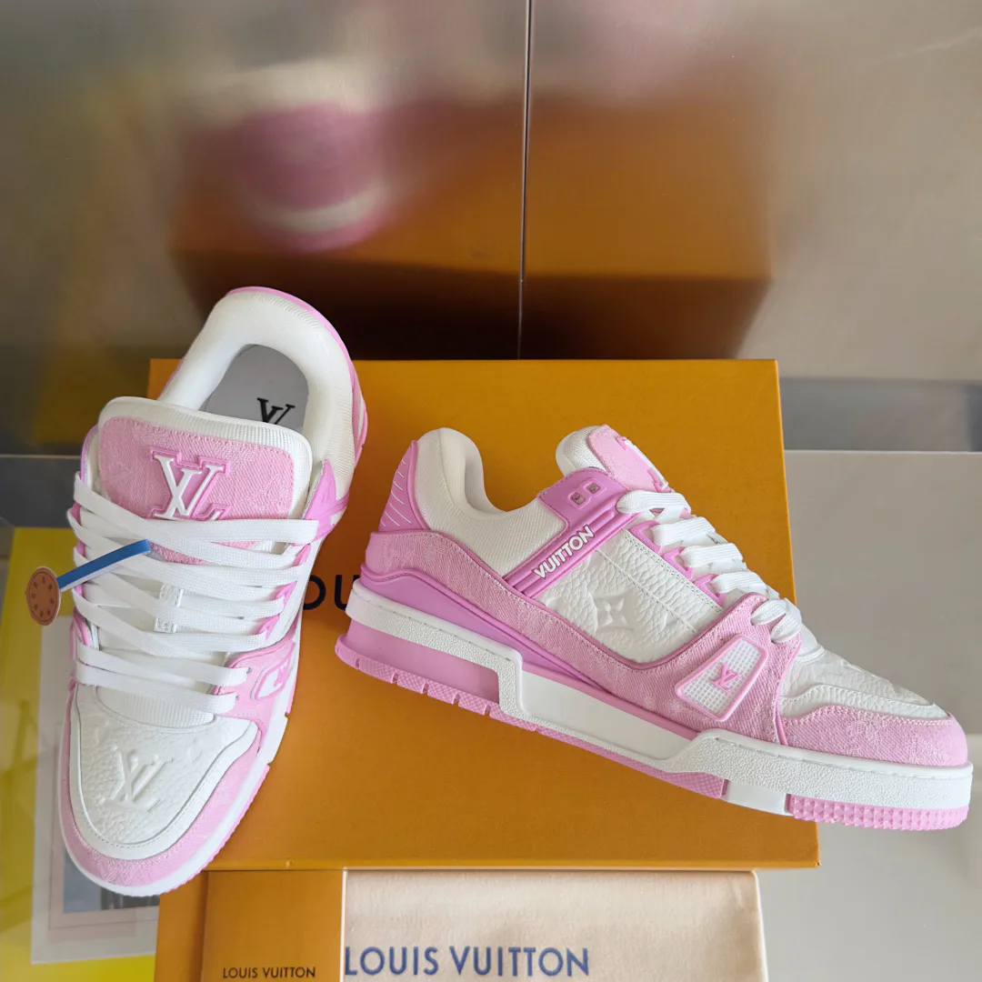 Кроссовки Женские Louis Vuitton 55008