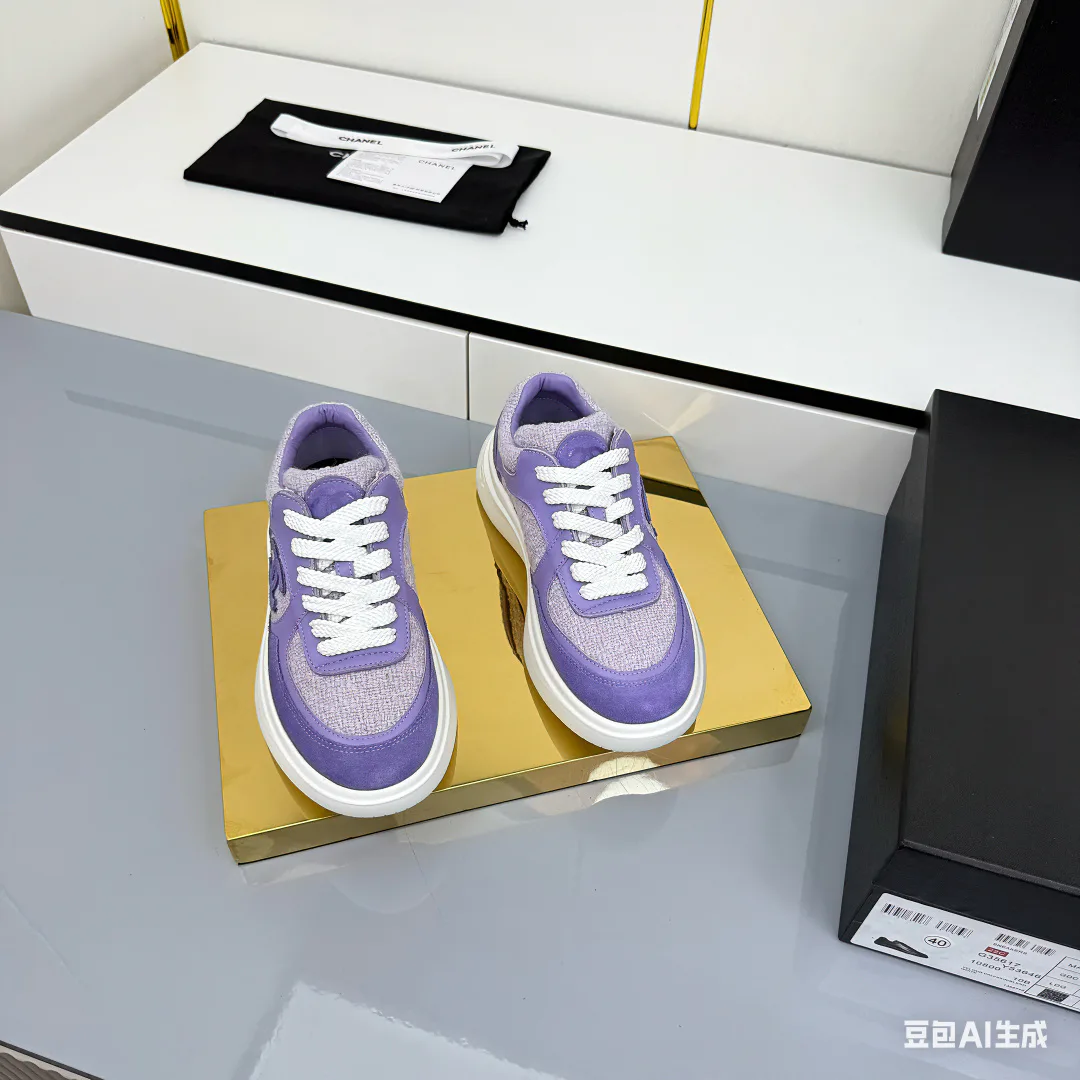 Кроссовки Женские Chanel 4502695