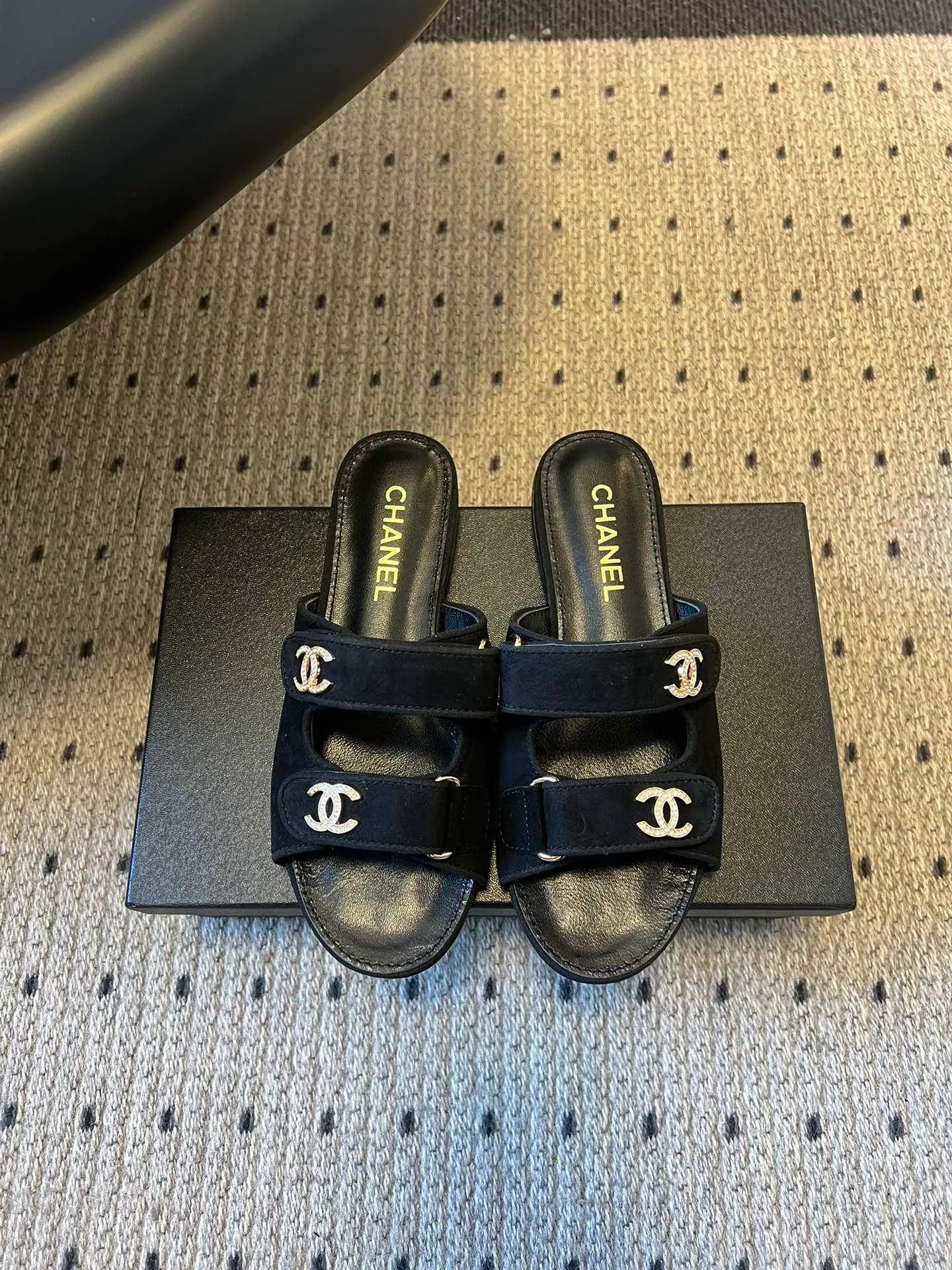 Шлепанцы Женские Chanel 9845446