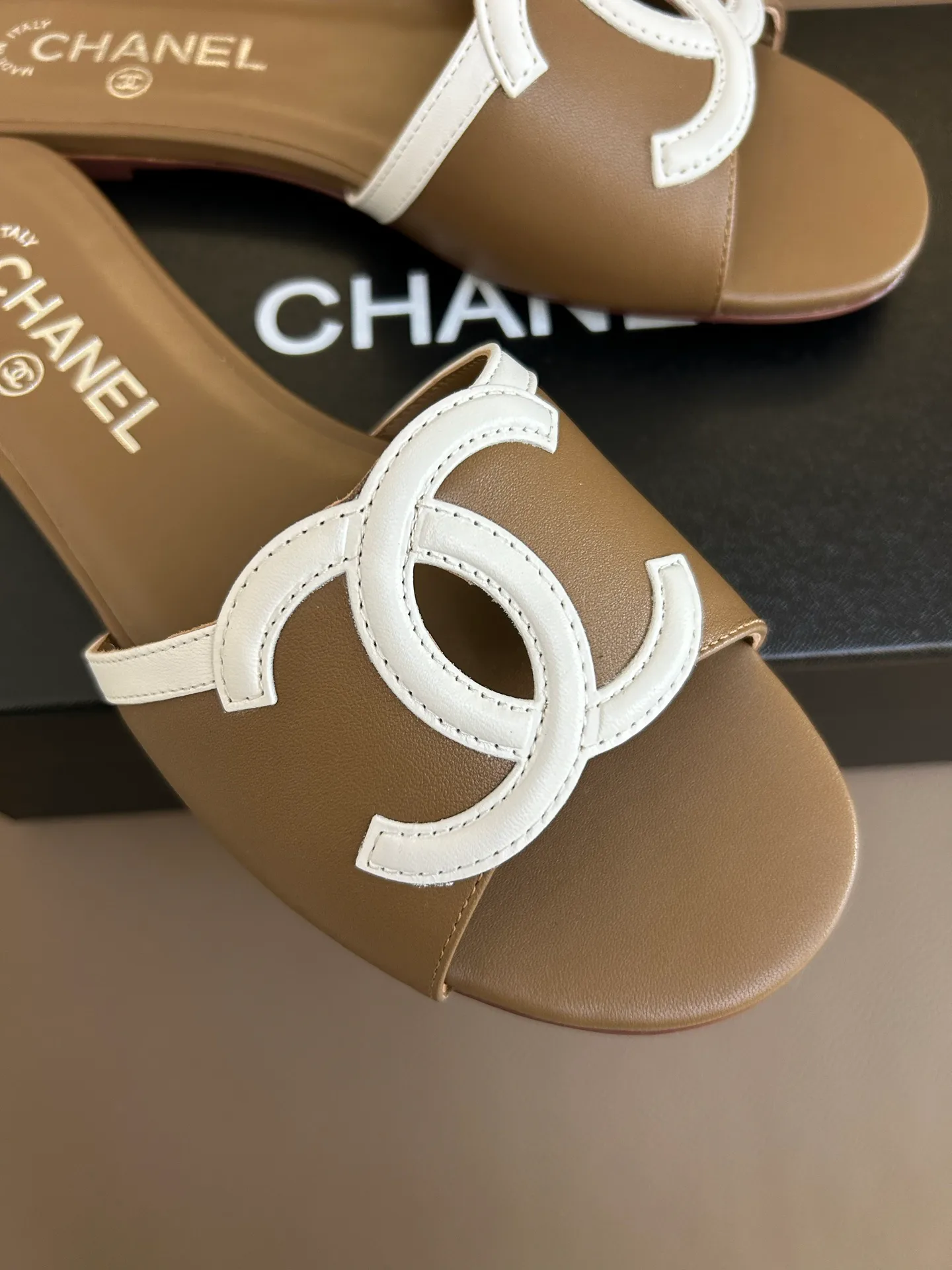 Туфли Женские Chanel 13108944