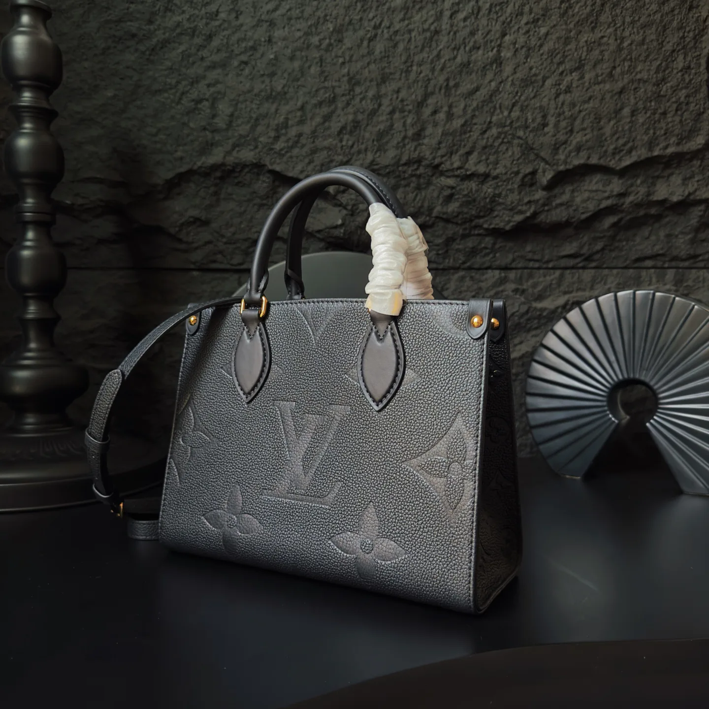 Классические Сумки Женские Louis Vuitton 17076918