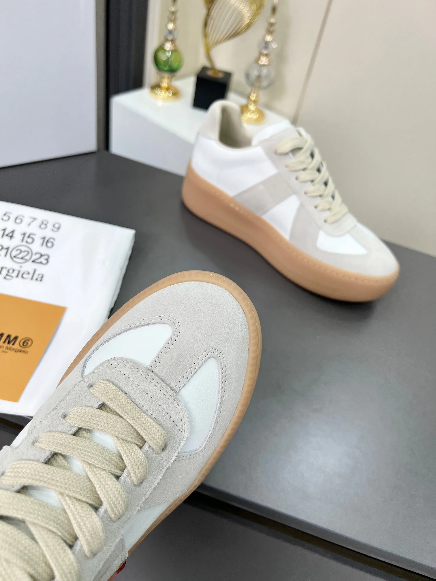 Кроссовки Женские Maison Margiela 19306151
