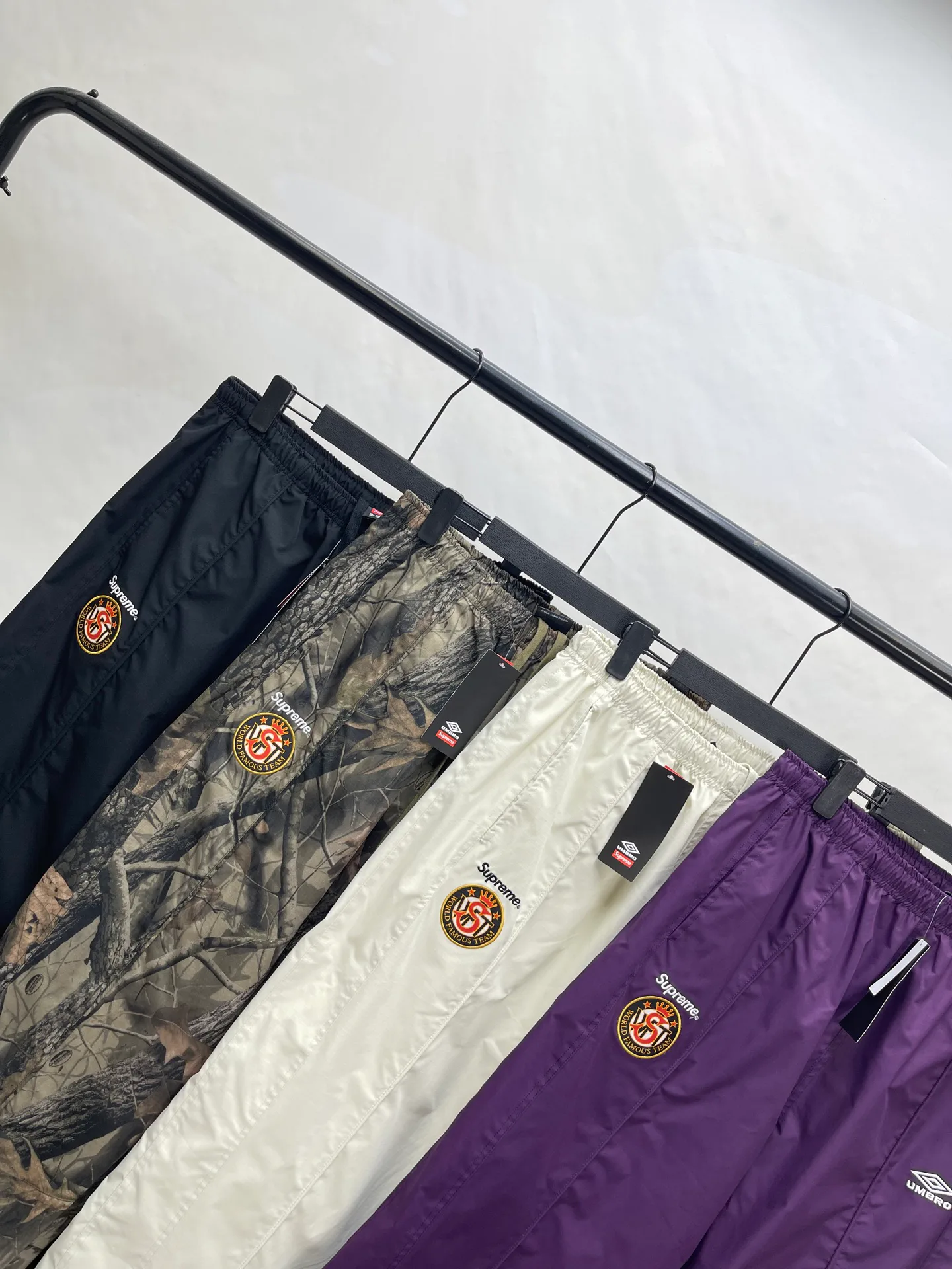 Брюки Мужские Supreme 12640953