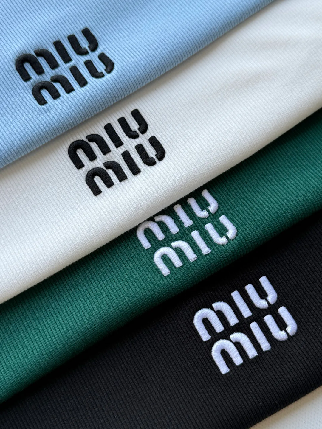 Футболки Женские Miu Miu 13328492