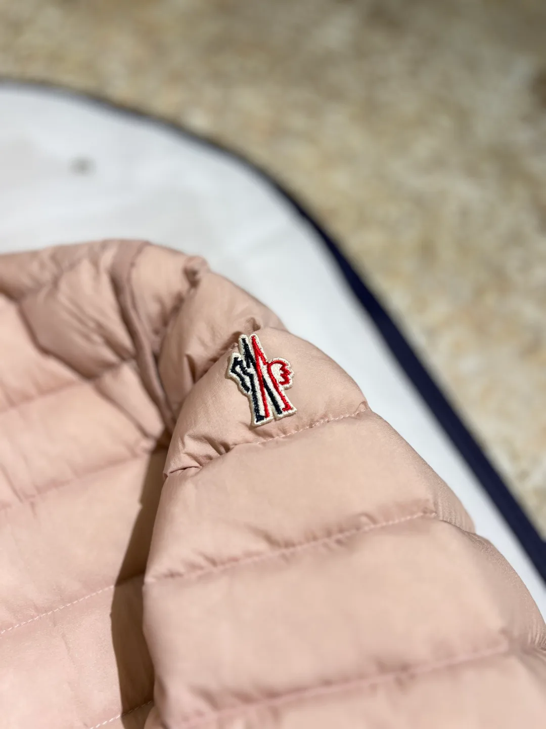 Куртки И Пуховики Женские Moncler 19725232