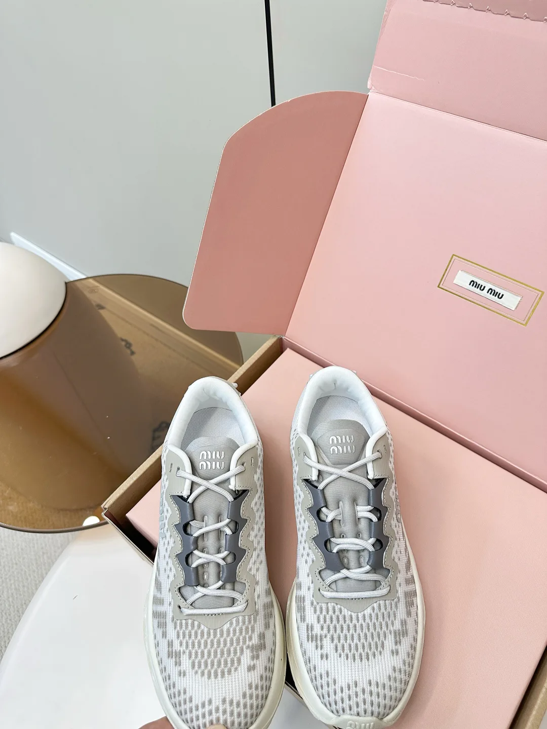 Кроссовки Женские Miu Miu 47211