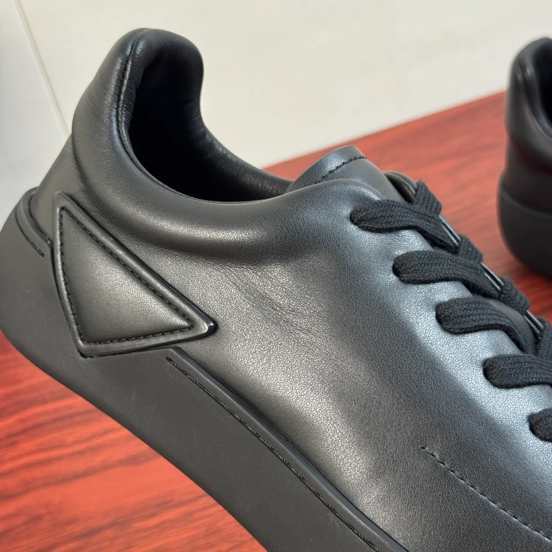 Кроссовки Мужские Prada 16935024