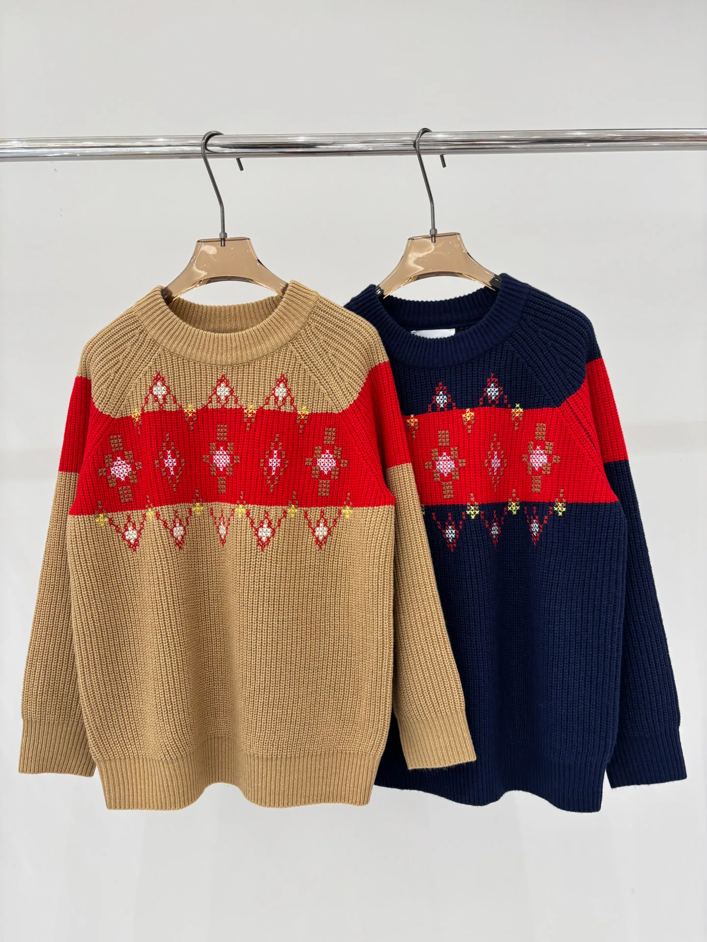 Джемперы И Свитеры Женские Ami Paris 422915