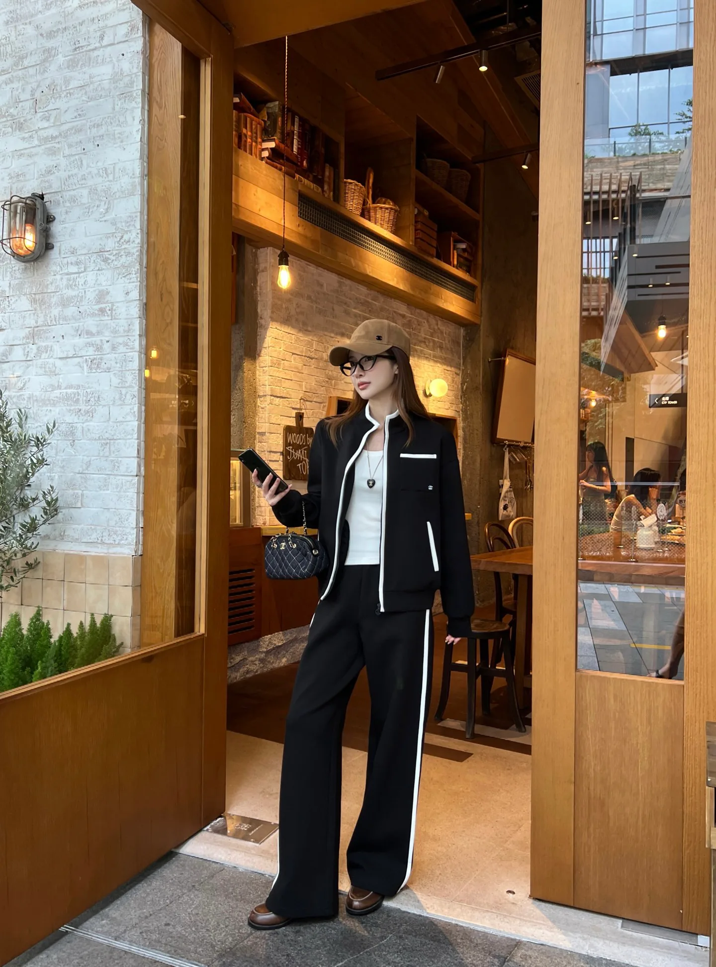 Куртки И Пуховики Женские Chanel 19979934