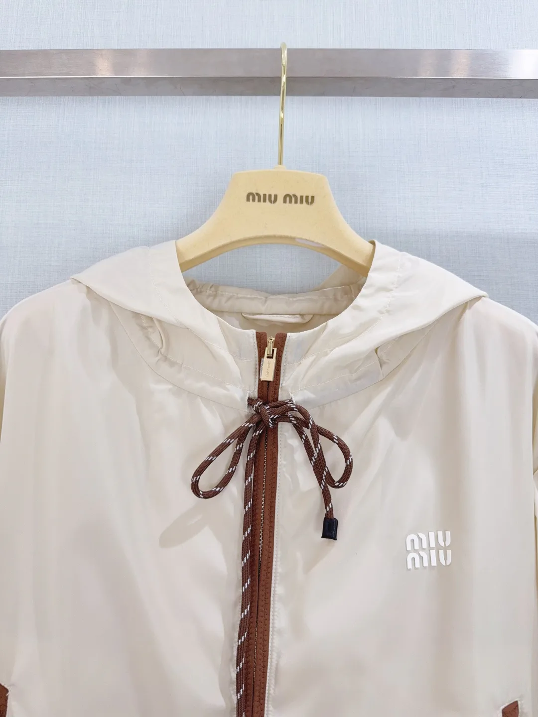 Куртки И Пуховики Женские Miu Miu 13576185