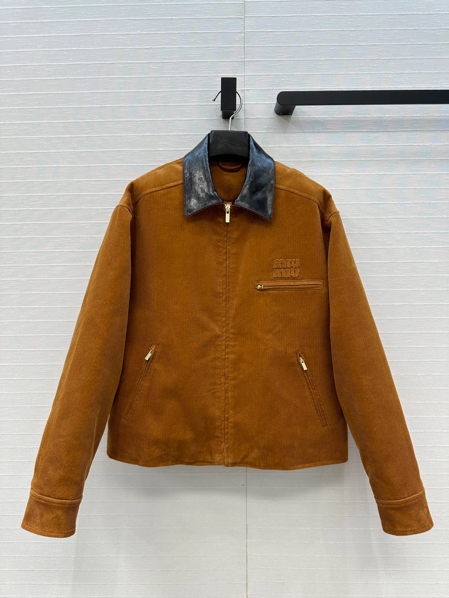 Куртки И Пуховики Женские Miu Miu 19166030