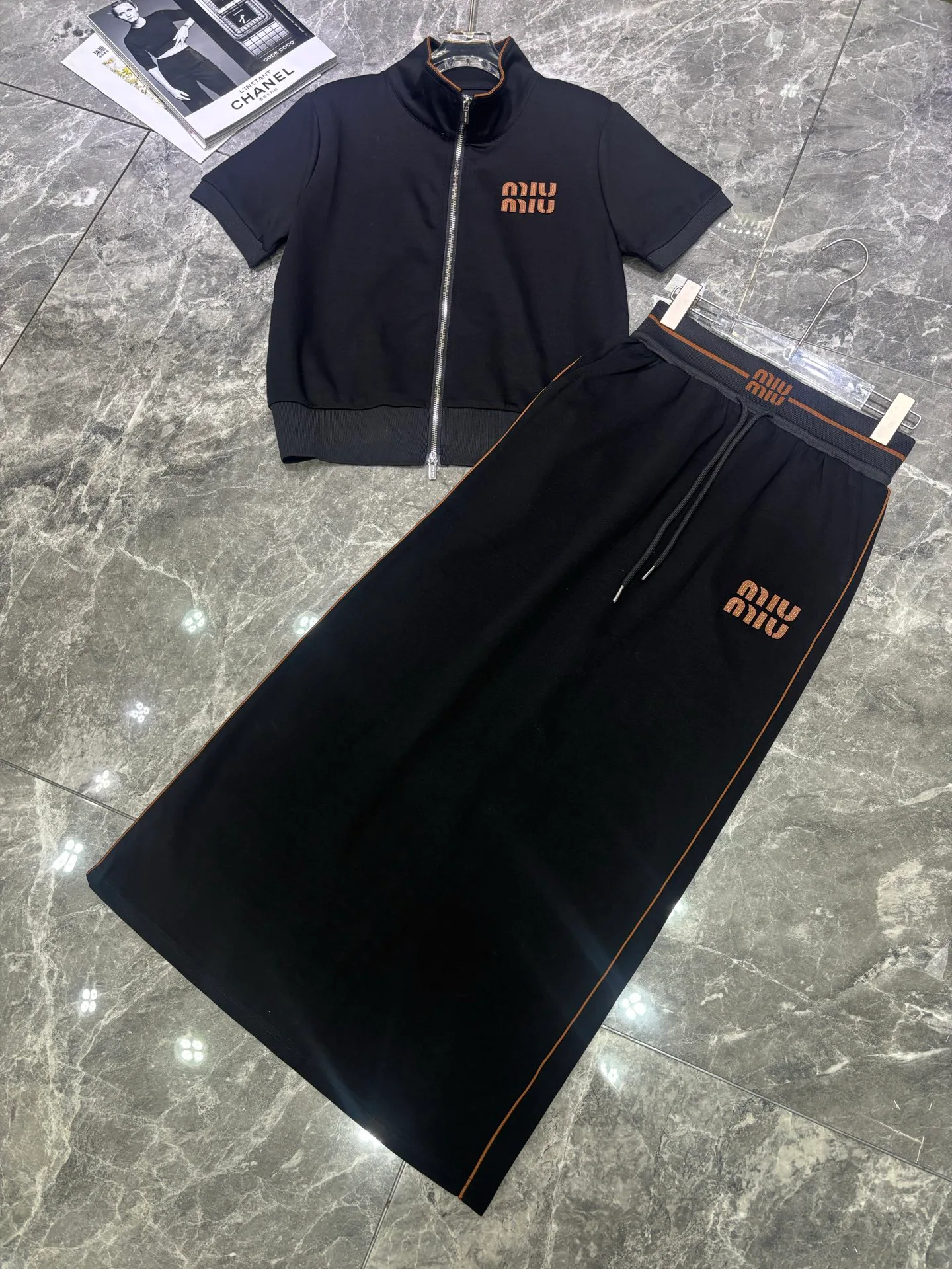 Спортивные Костюмы Женские Miu Miu 11763773