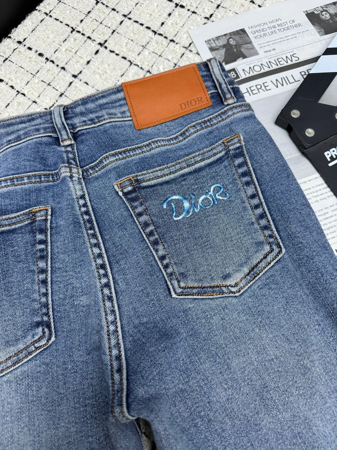Джинсы Женские Christian Dior 17227400