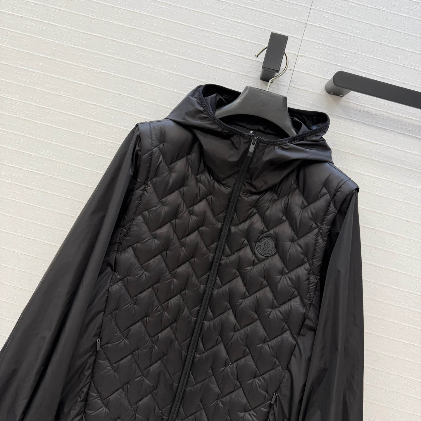 Куртки И Пуховики Женские Moncler 18023544