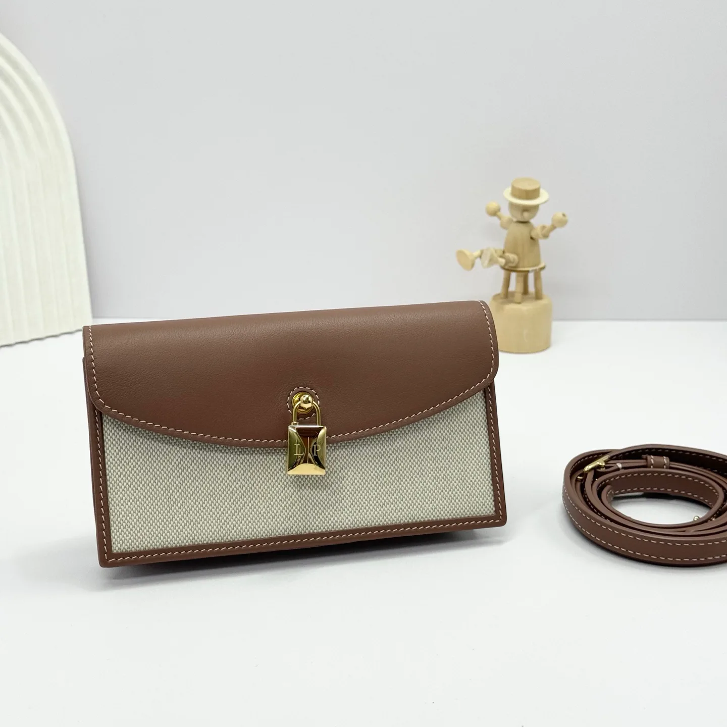 Клатчи Женские Loro Piana 11472632
